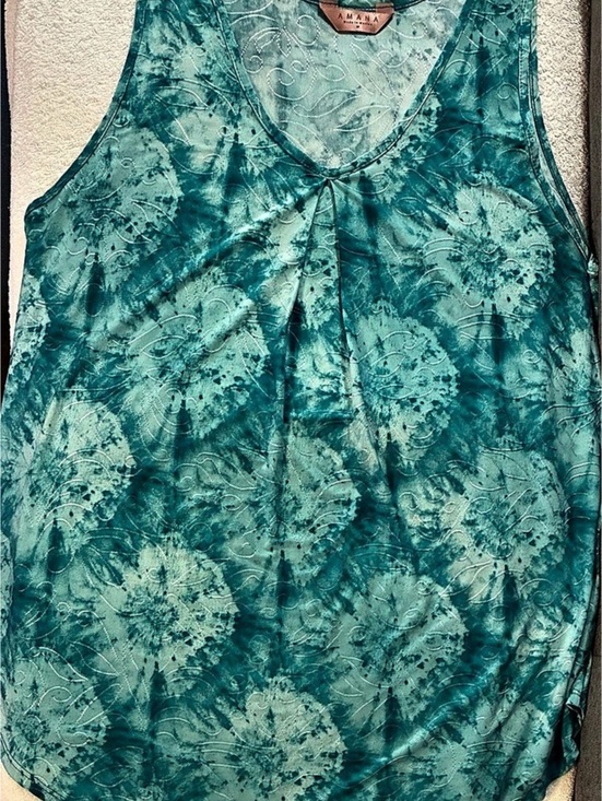 Amana Tops - AMANA Floral Tank Top in Blue & Green 2X Like New